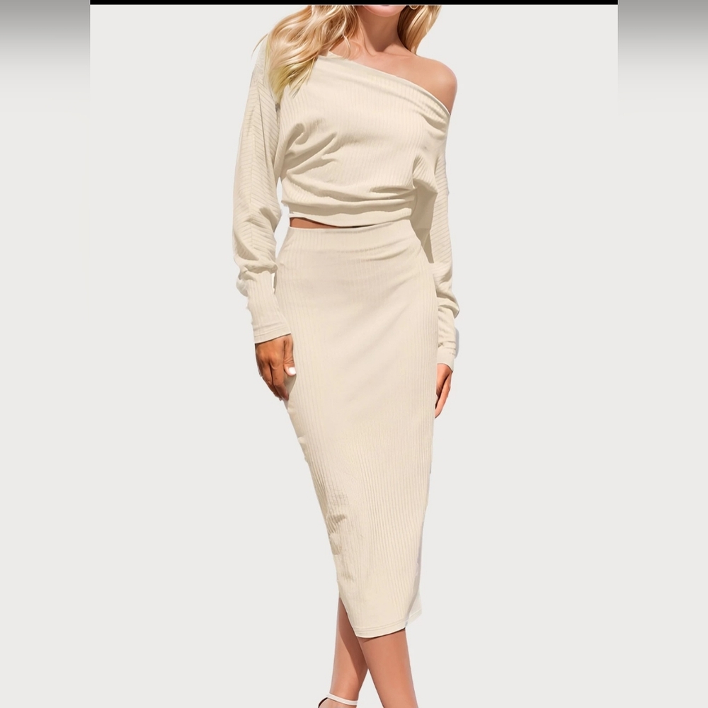 Off Shoulder Knit top/skirt set size 16